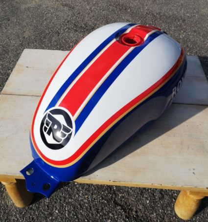 Dub Customs Rothmans Réservoir Royal Enfield Rothmans - ☆ Custom Aérographie ☆ : ☆ Custom ...